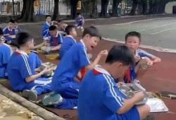 深圳吃饭爆料视频最新,最新爆料视频带你领略地道风味